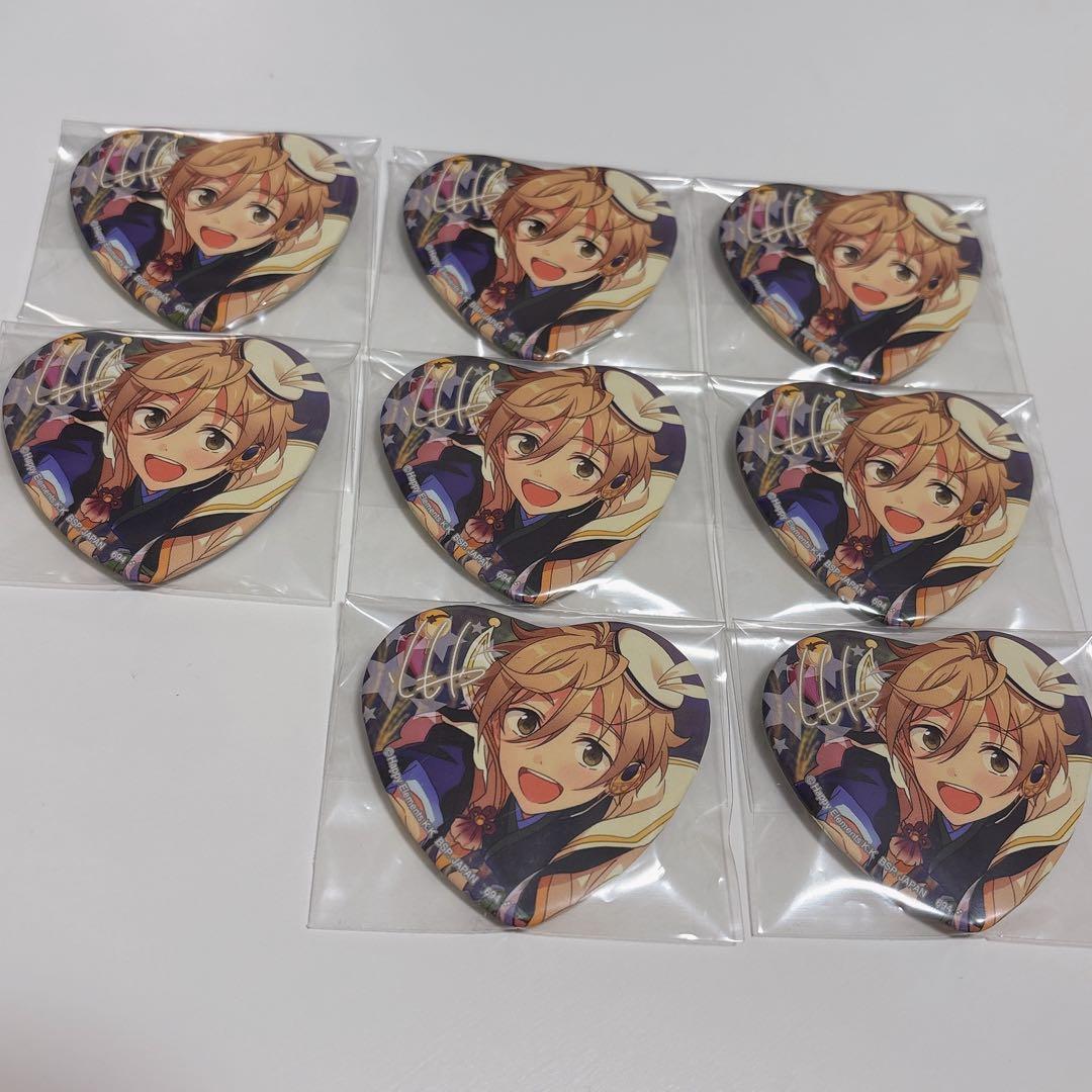 あんスタ 真白友也 とるパカ ハート型缶バッジ - メルカリ