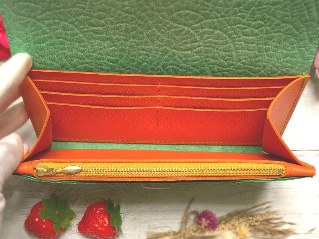 ❤️【完璧メロン♪】高級感×シンプルデザインの大人オシャレで超可愛い総本革長財布♪