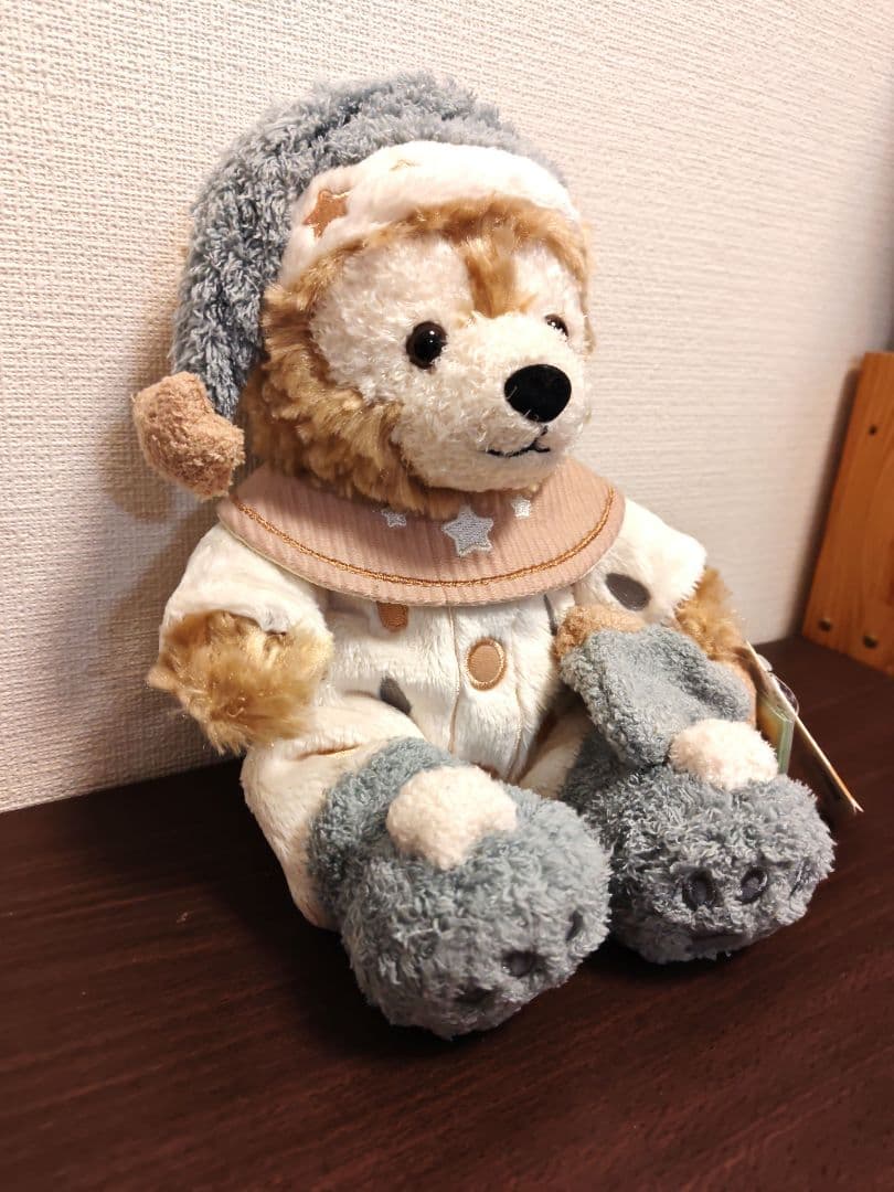 上海ディズニーダッフィーぬいぐるみssサイズ　 パジャマ　レア