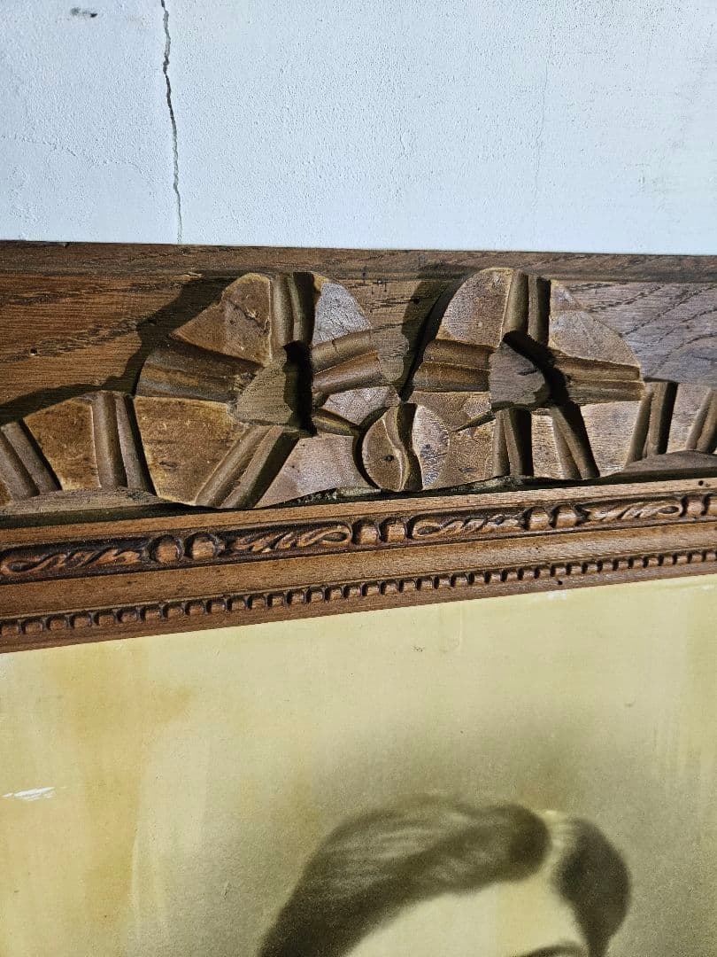 フランスアンティーク 木彫りの額 リボン 彫刻 レリーフ ウッド