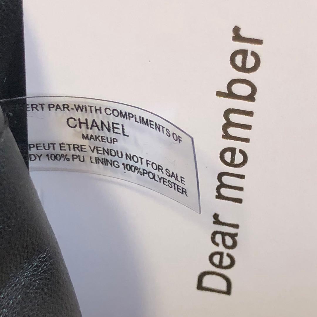 シャネル Chanel VIP ギフト スーイド ショルダーバッグ