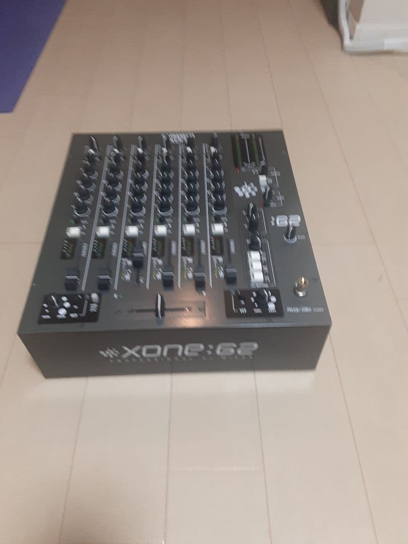 アレンアンドヒース　XONE62 アレヒ　ALLEN&HEATH Allen & Heath Xone:62 6-Channel DJ Mixer | Guitar Center