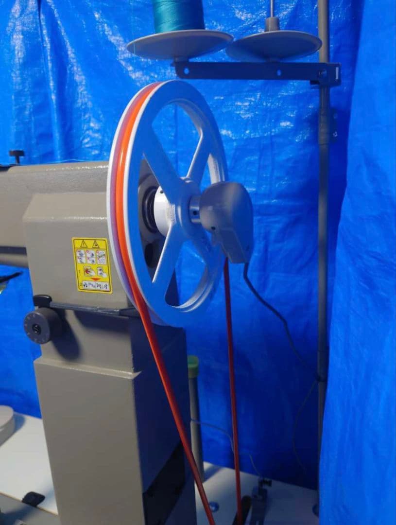 8365 超ハイポストミシン　900ｗサーボモーター省スペーステーブル仕様