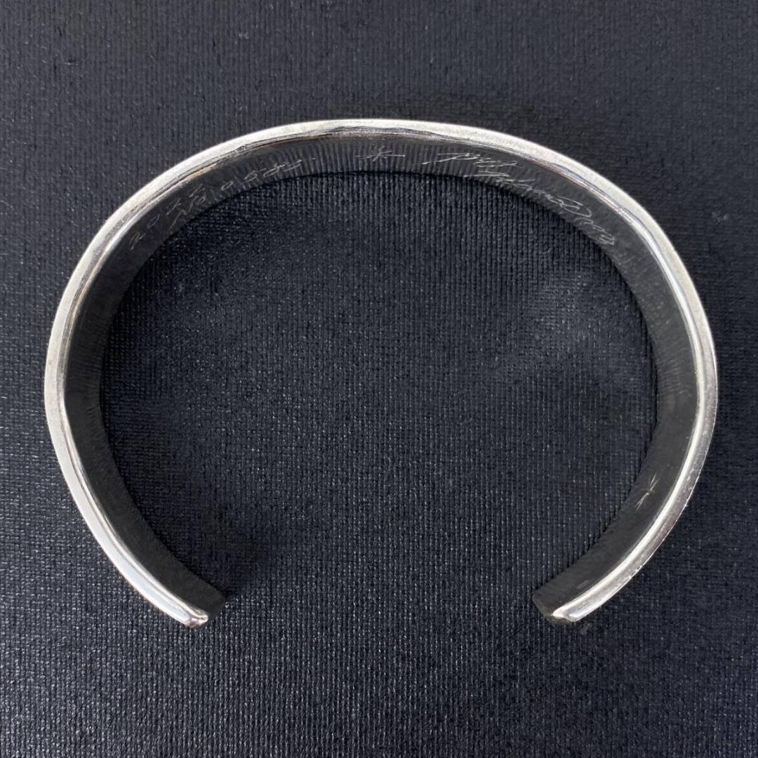 BIG HAND シルバー ネイティブ オーバーレイ スタンプワーク バングル