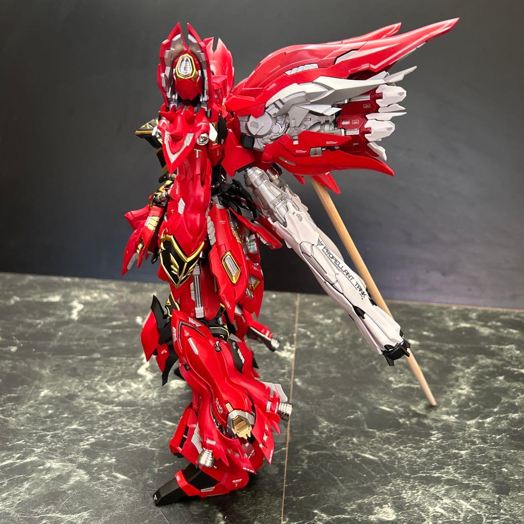 中華プラモ 彗星科技1/100白狼三倍速 海外製プラモデル完成品 - メルカリ