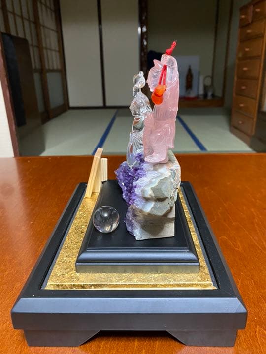 山梨の伝統工芸品水晶細工