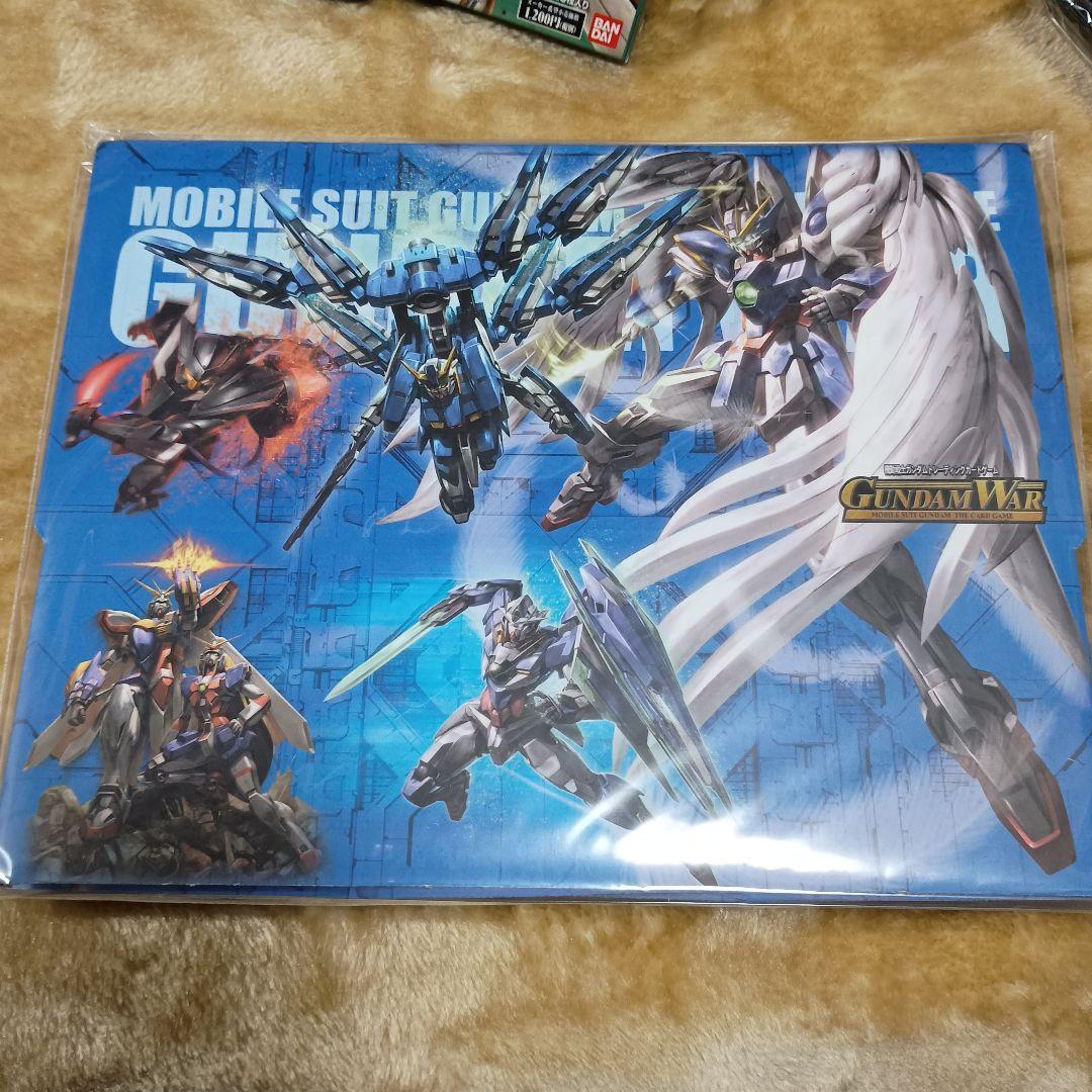 ガンダムウォー 未開封ブースター3箱＋未開封スターター2箱＋その他
