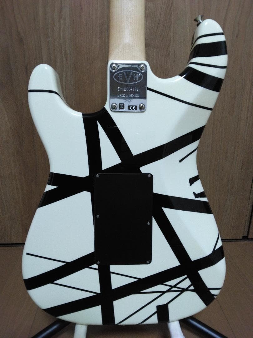 EVH Striped Series 白黒 ＋ 新品Fenderケース