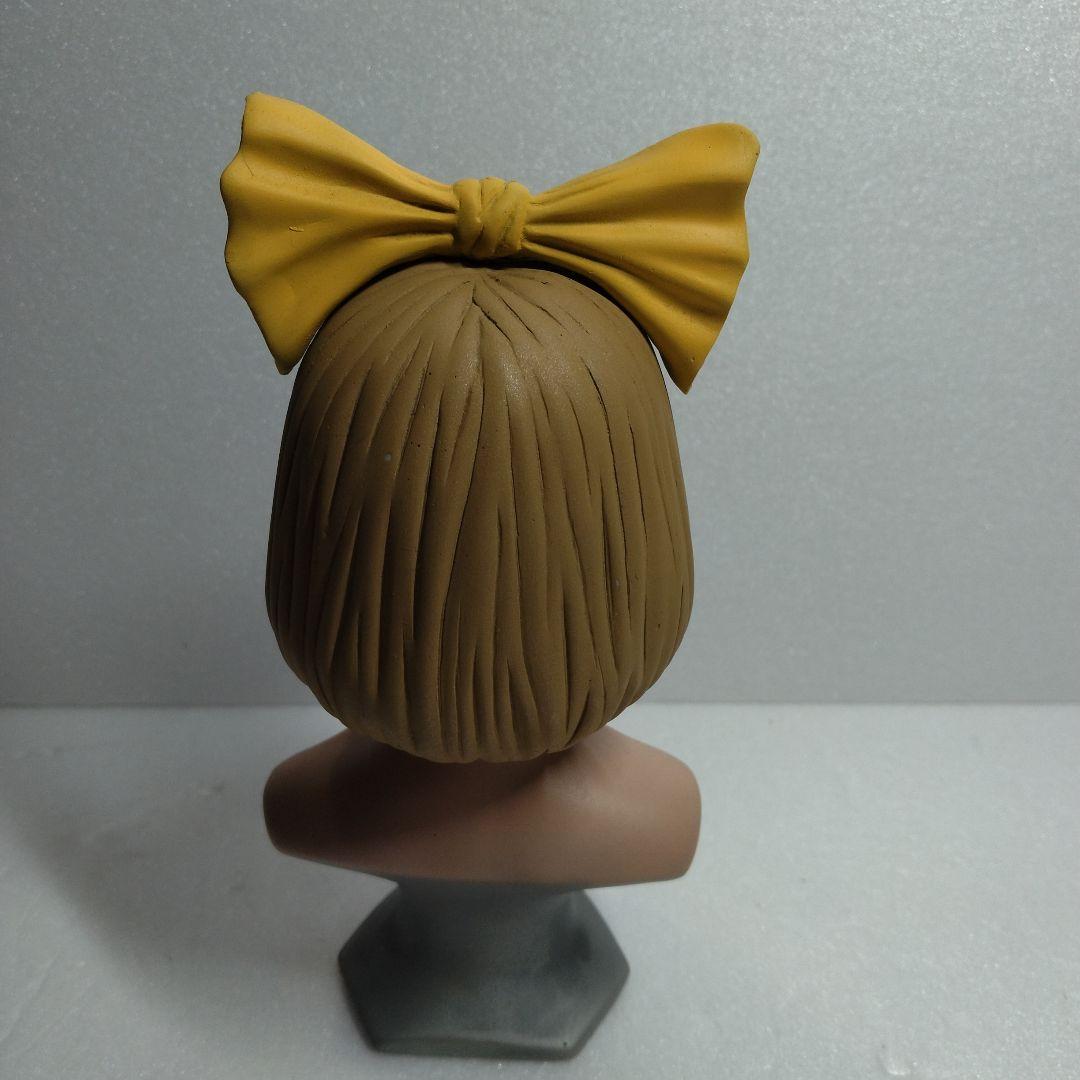 リボンを付けた女の子の胸像　ガレージキット？