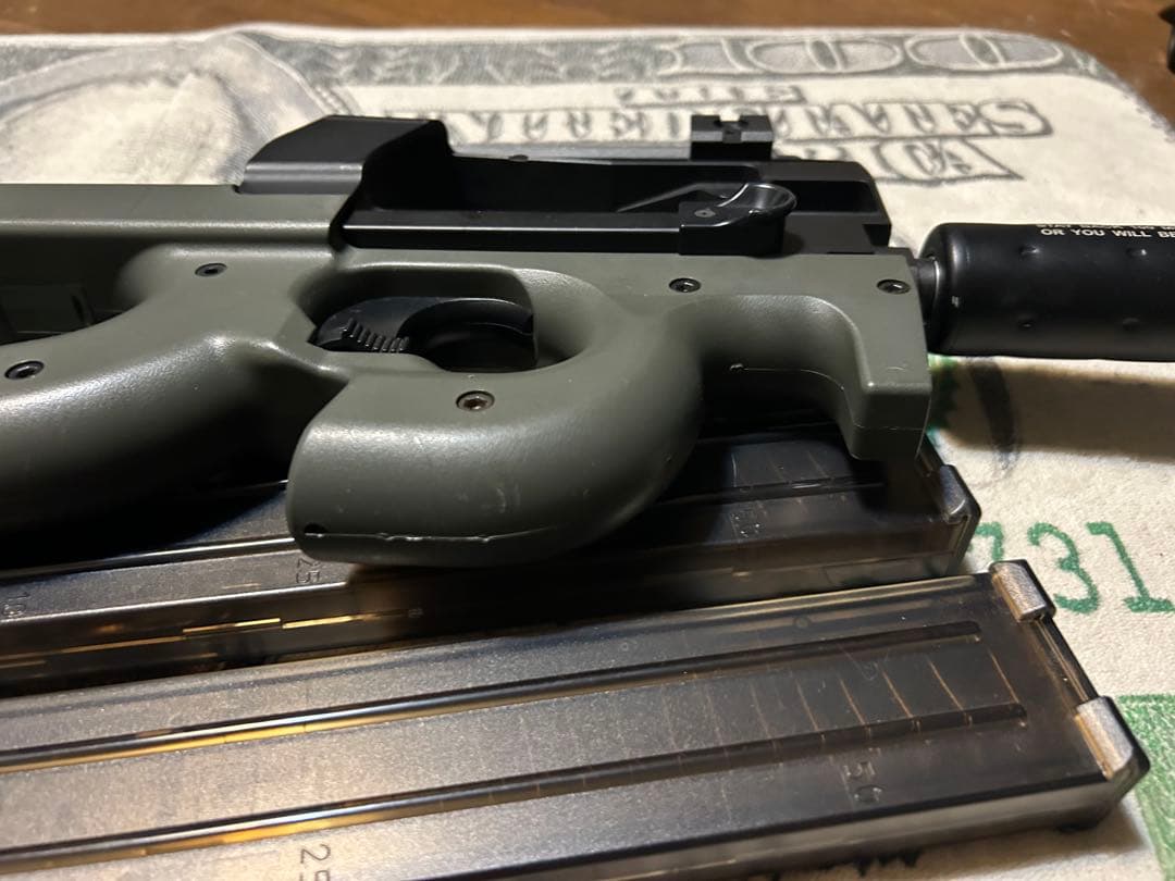 東京マルイ　P90 ジャンク