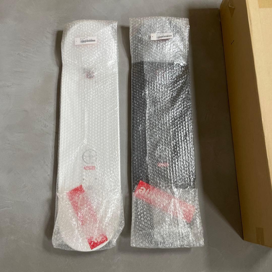 新品 Supreme Damien Hirst Skateboard Tシャツ