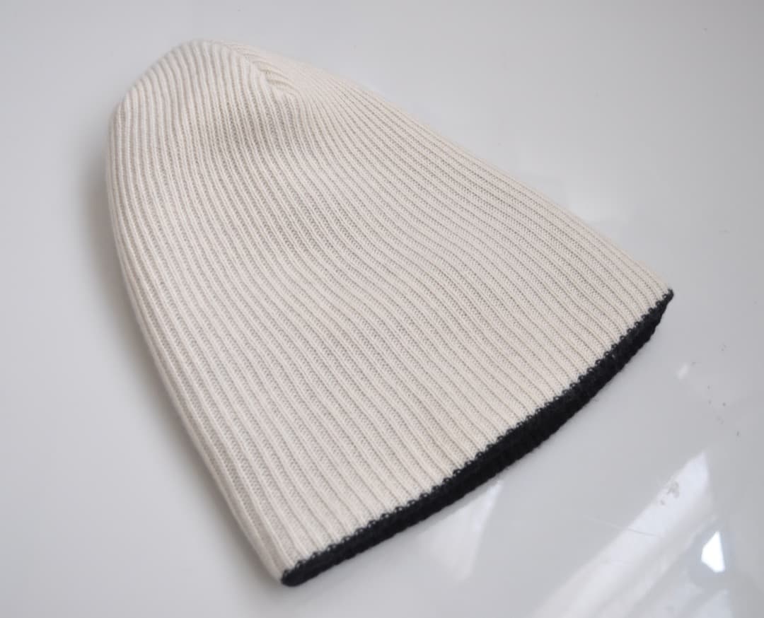 ジエルダーステイトマン ♡ カシミヤ100% ニットビーニー 白黒