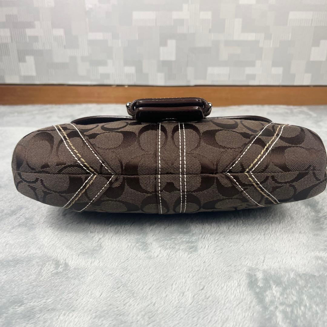 バッグ Vintage Coach Soho Bag Signature Brown