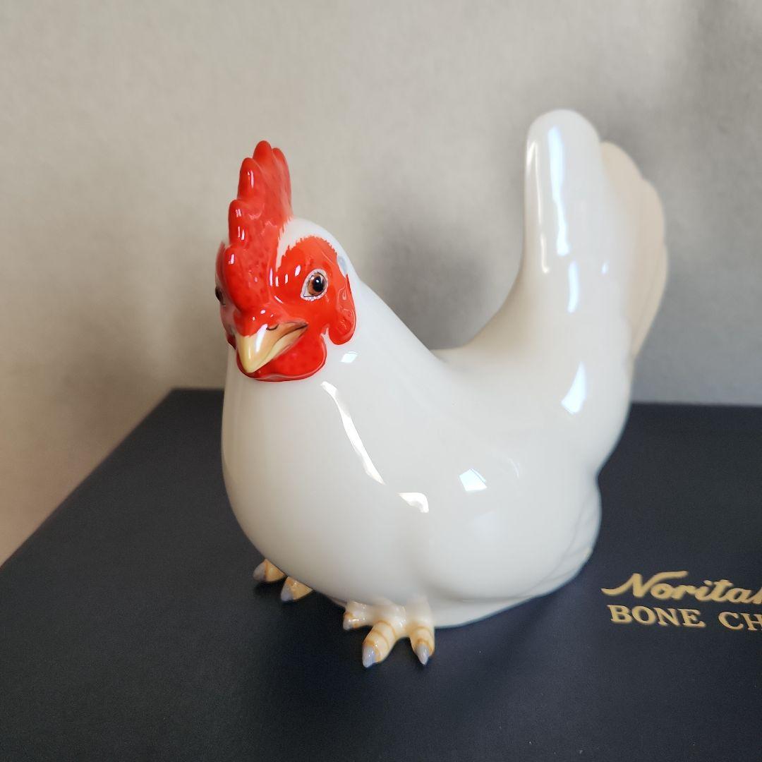 りるノリタケ‥ニワトリ置物