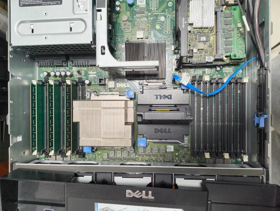 DELL Power Edge710 ブレードサーバー 鯖