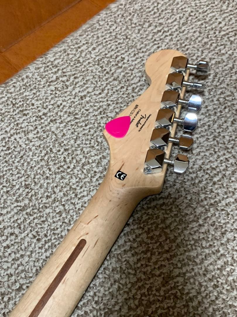 Squier Fender スクワイア スクワイヤ ストラト 中古