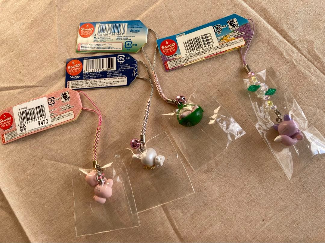 キティ　ストラップ　うさぎ　動物　北海道　箱根　仙石原　ピンク　和柄　根付け