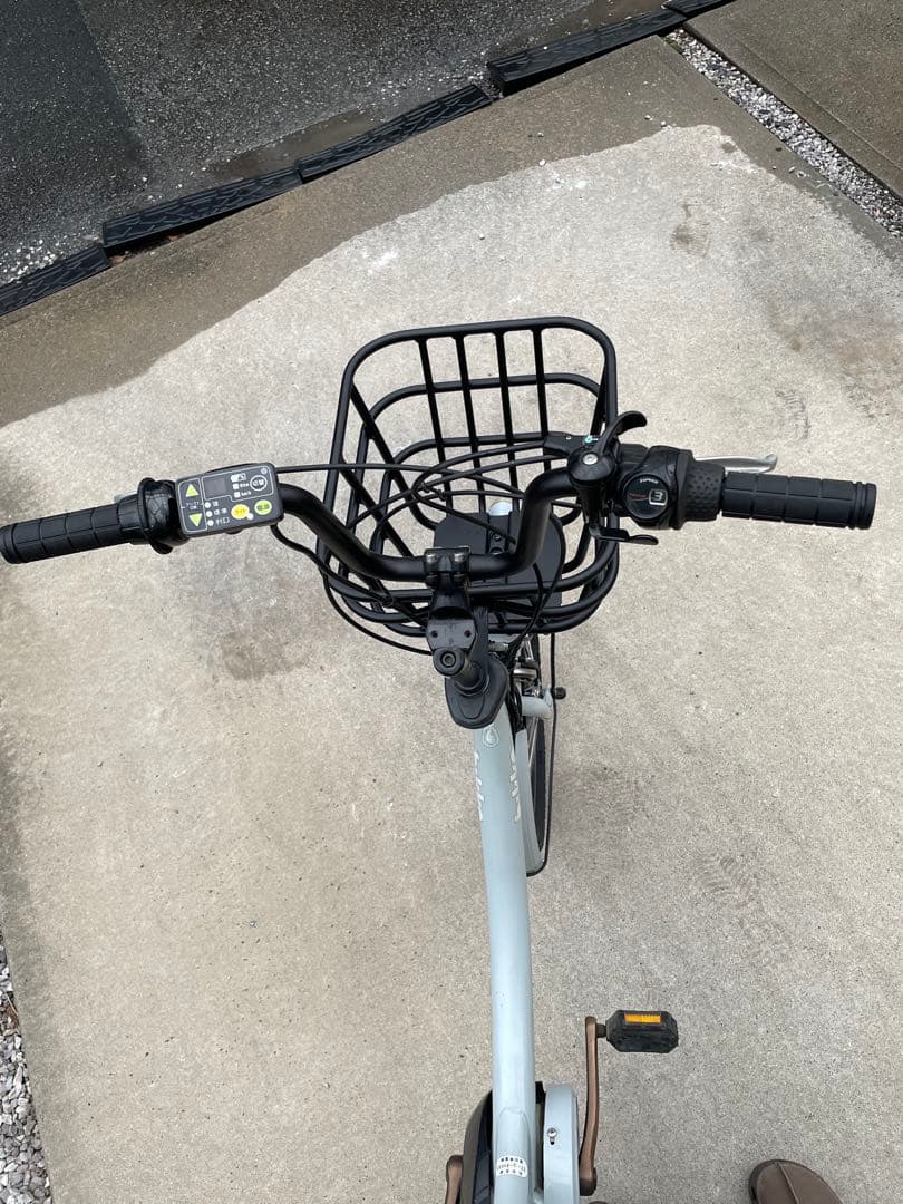 ブリヂストン　電動アシストファットバイク　ビッケベースセミファットタイヤカスタム