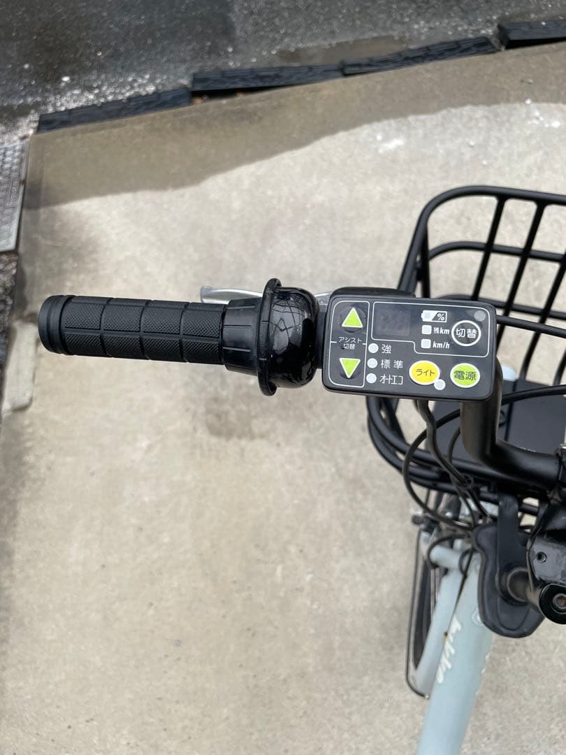 ブリヂストン　電動アシストファットバイク　ビッケベースセミファットタイヤカスタム
