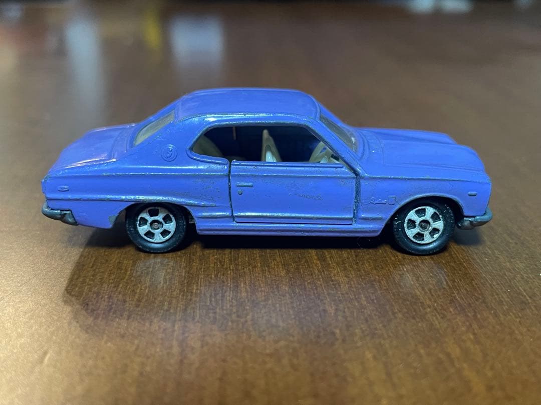 トミカ 日本製 1Aホイール 日産 スカイライン HT 2000 GT ハコスカ