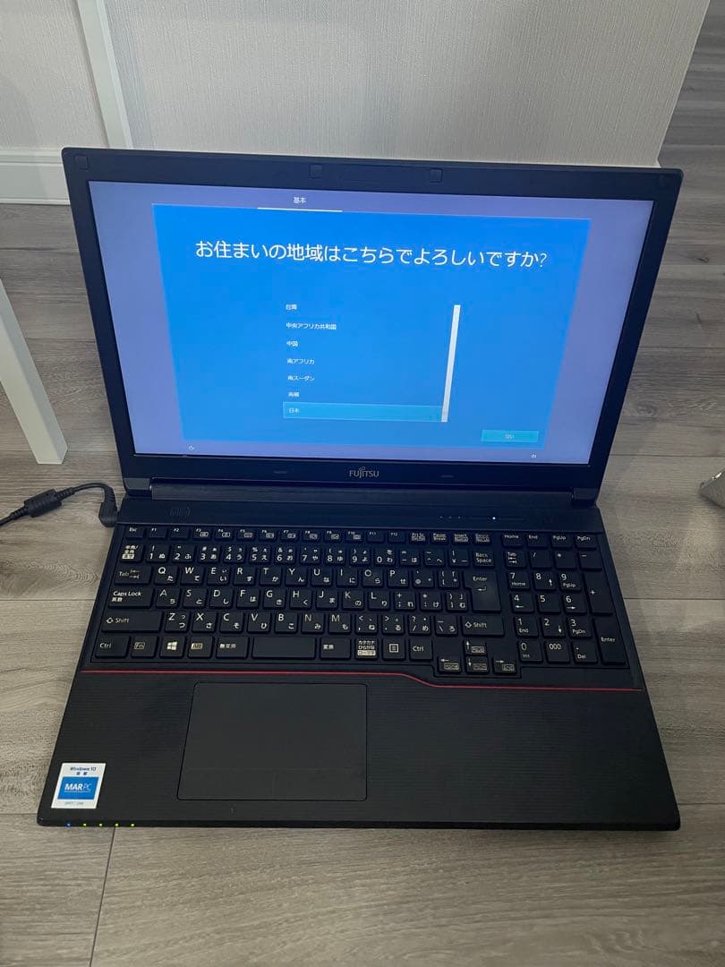 富士通 ノートパソコン pc LIFEBOOK A744/H FMVA0400M