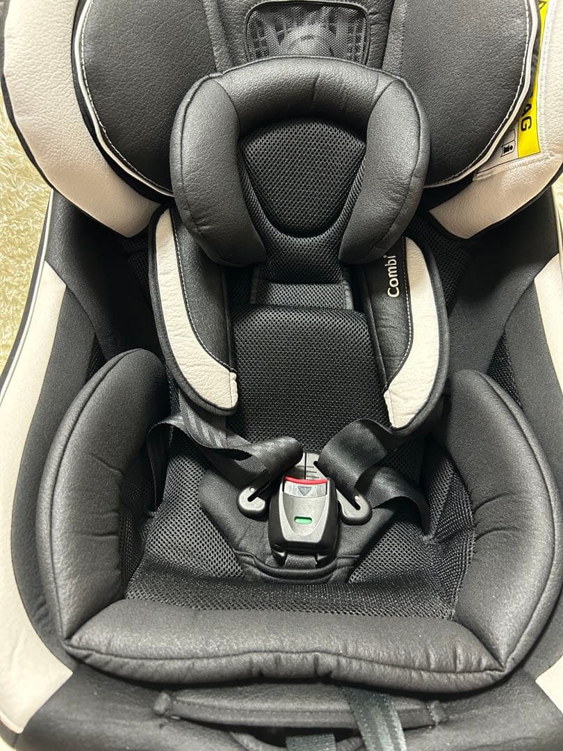 ✨超美品✨ combi コンビ NEROOM ネルーム エッグショック 新生児