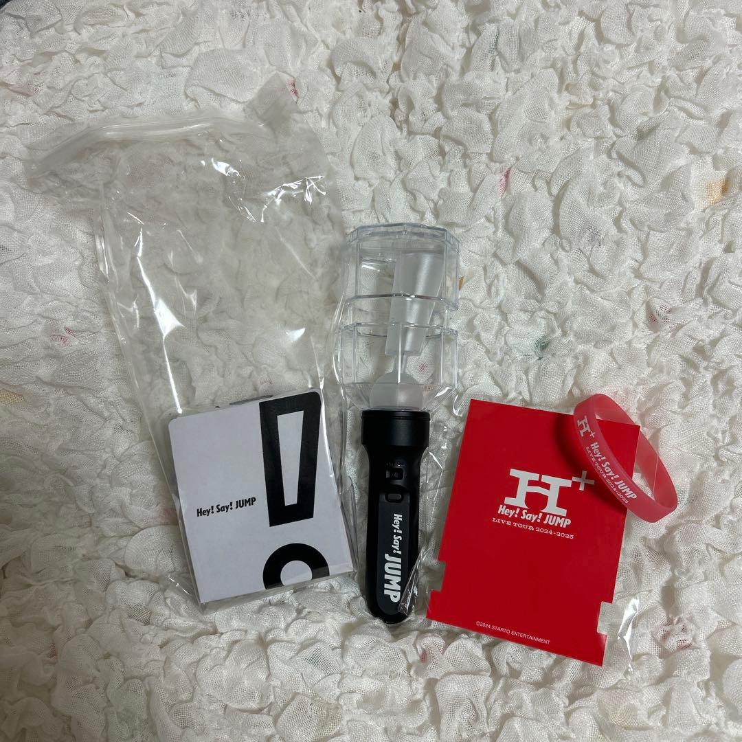 Hey!Say! JUMP 2024 H+ ペンライト (赤)ラバーバンド付き - メルカリ
