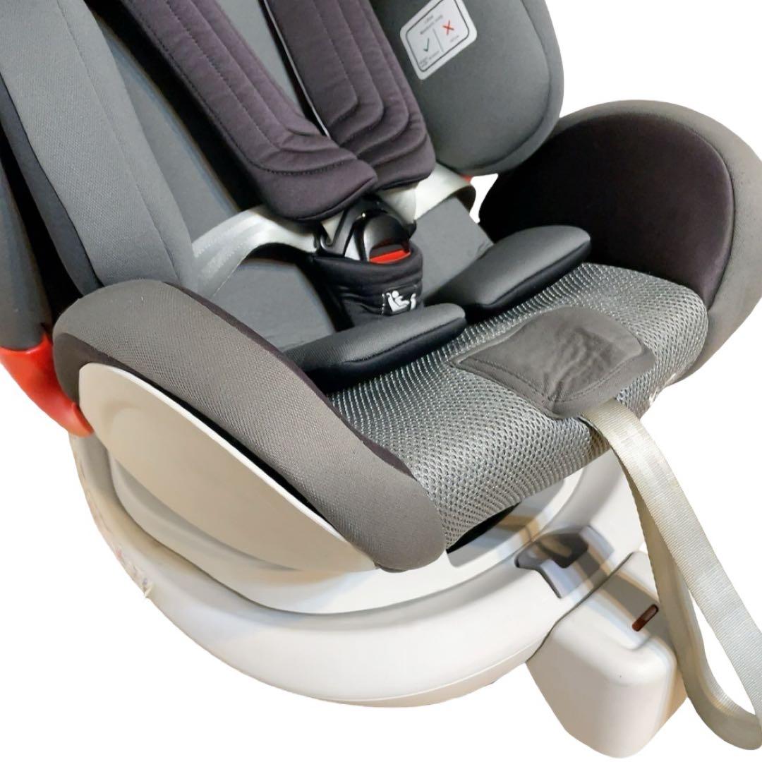 ネビオ　クルピット　ロングユース　ISOFIX チャイルドシート　新生児
