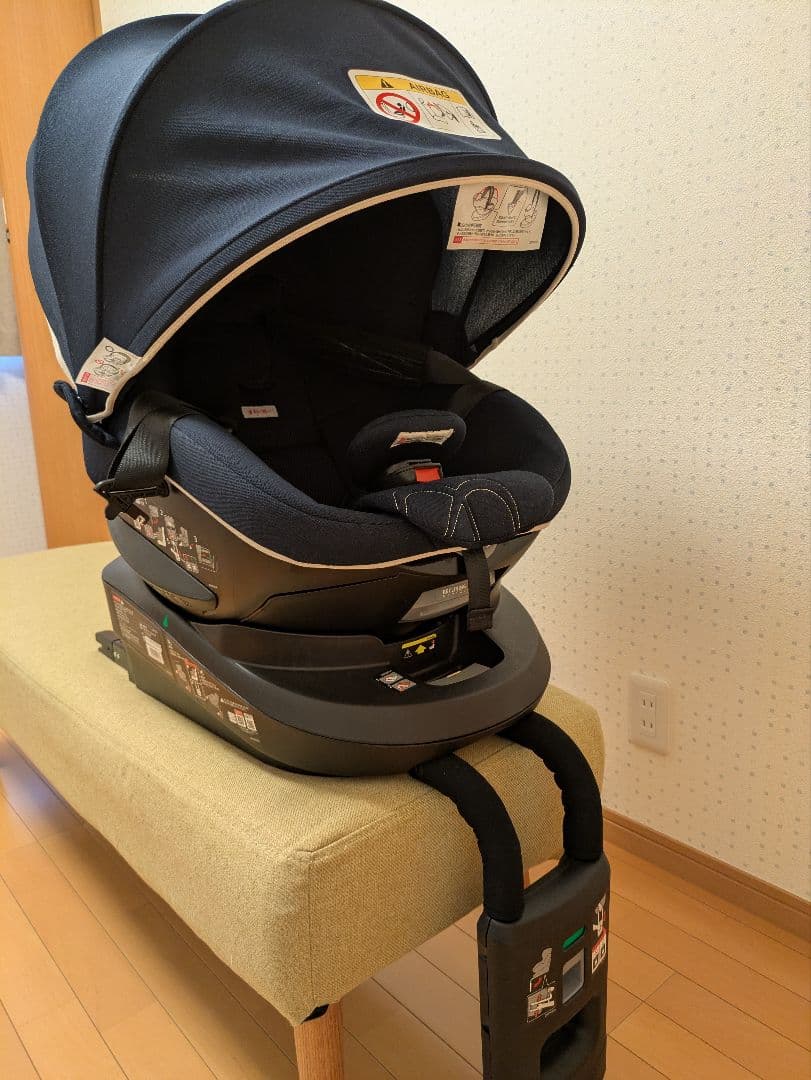 AILEBEBEエールべべ クルット4i プレミアムⅢ ネイビー　ISOFIX
