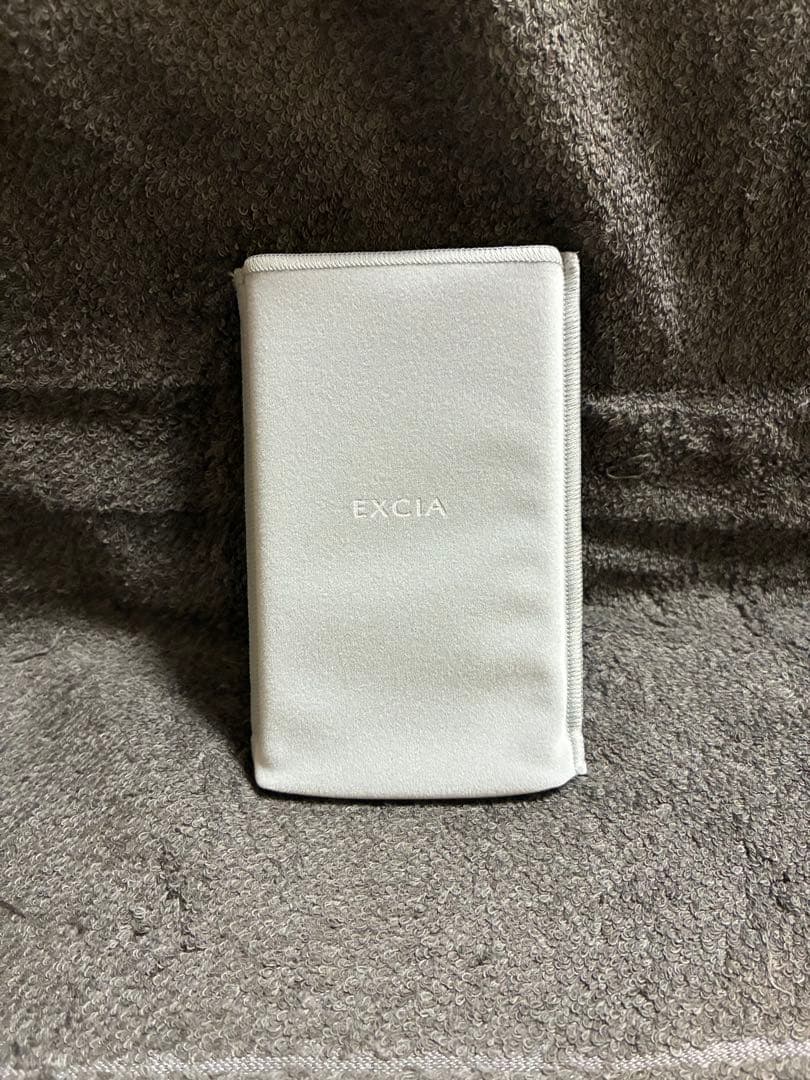 アルビオンエクシア　アンテリサンスブライトエマルジョンファンデーションNA211