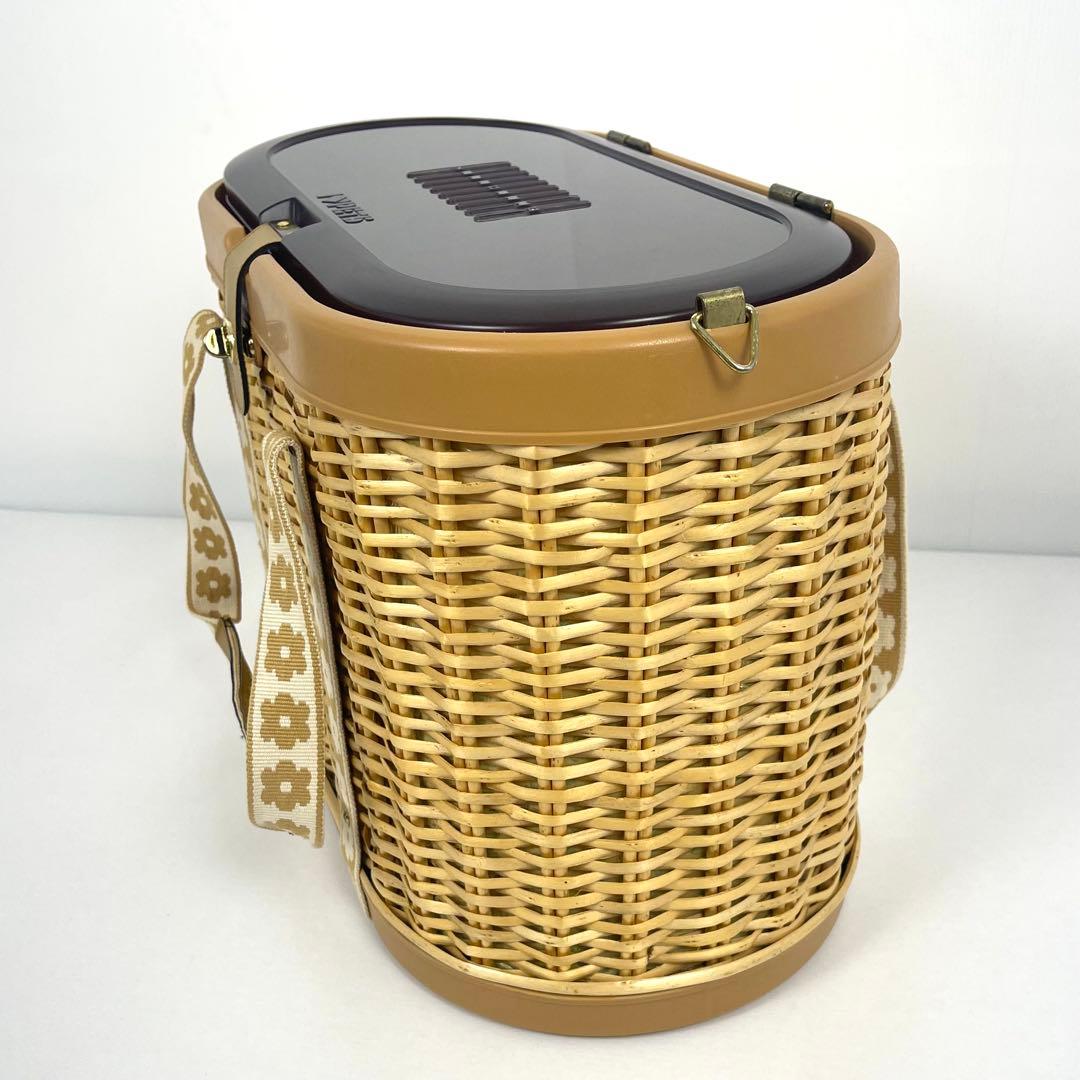 ボンビアルコン （I♡PETS）ラタン ペットキャリー 籐カゴ - メルカリ
