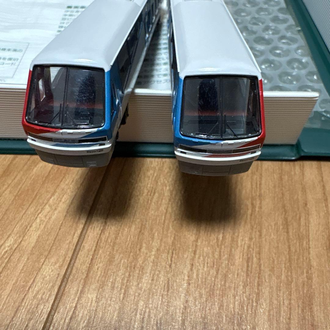 KATO 10-150 伊豆急2100系　リゾート21