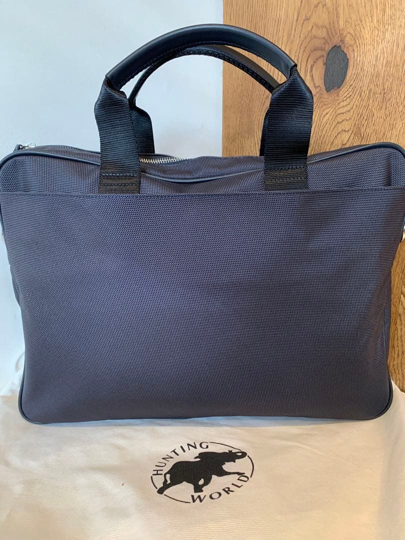 【新品未使用】HUNTING WORLD ダークネイビーグレー ビジネスバッグ