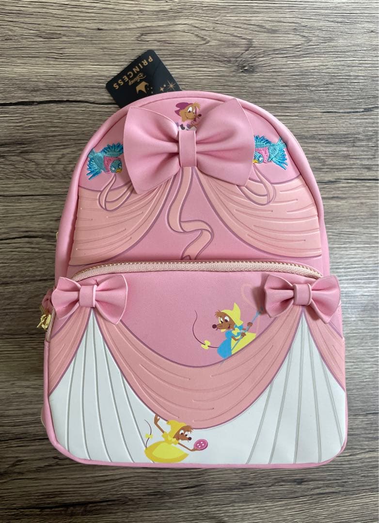 正規品 海外ディズニー ラウンジフライ チョコミント ヴァネロペ