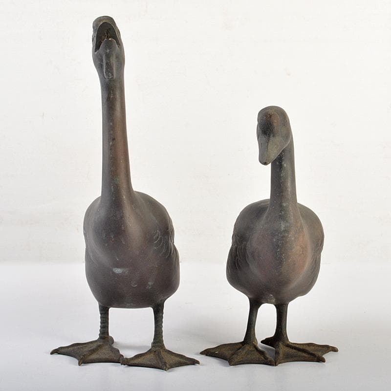 金工 秀山作 鋳銅 家鴨 アヒル 置物 一對 重さ合計約3.2㎏ G R7513