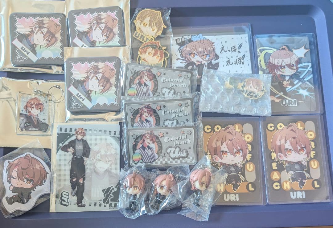 カラフルピーチ うり まとめ売り - メルカリ