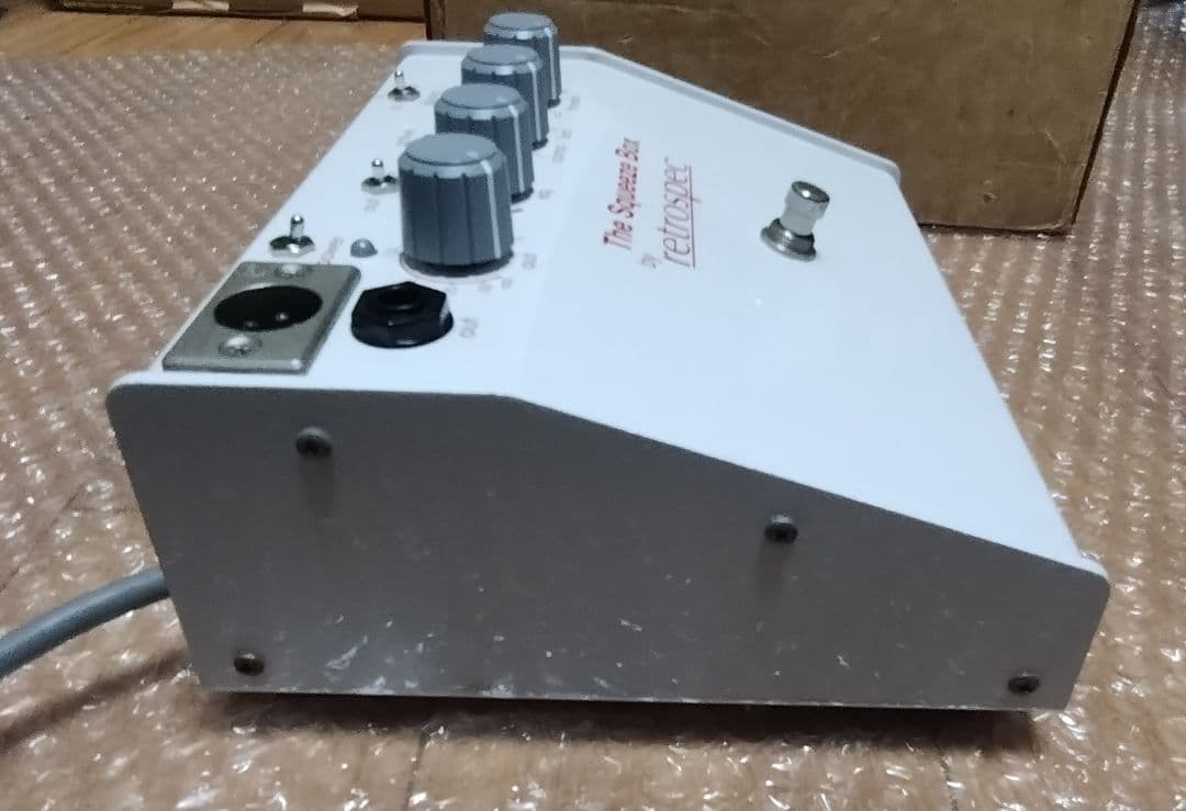 retrospec The Squeeze Box　エフェクター