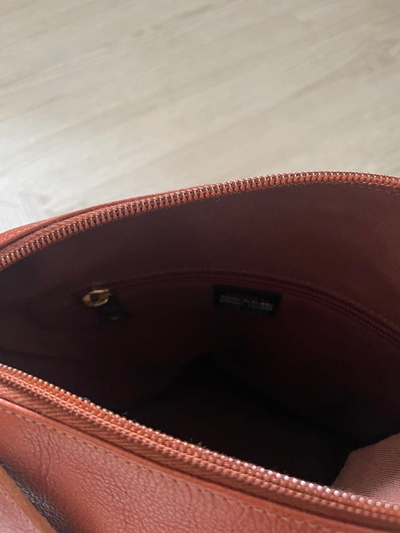 イルビゾンテ　バケツ型バッグ