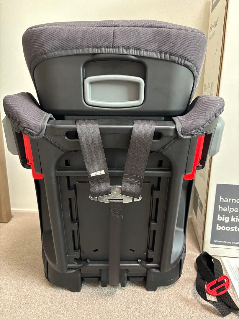 美品　Joie elevate 車用チャイルドシート ツートンブラック