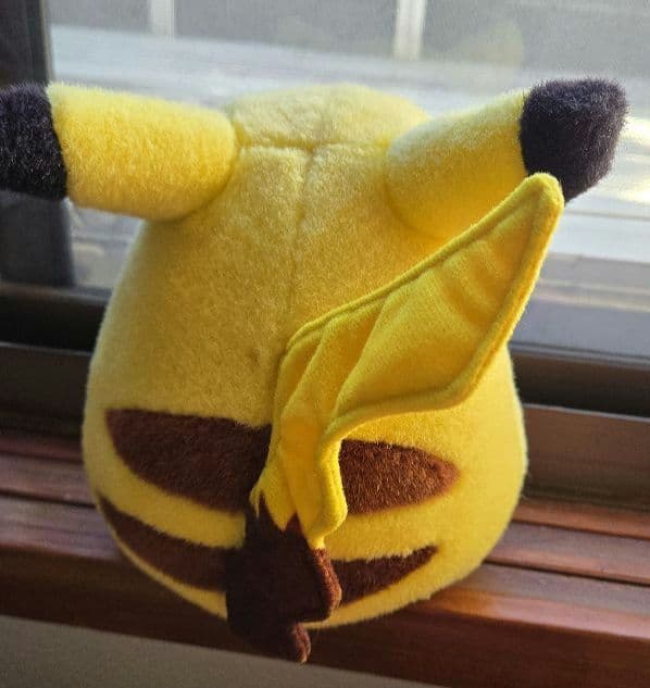 TOMY ピカチュウ　初期　ぬいぐるみ