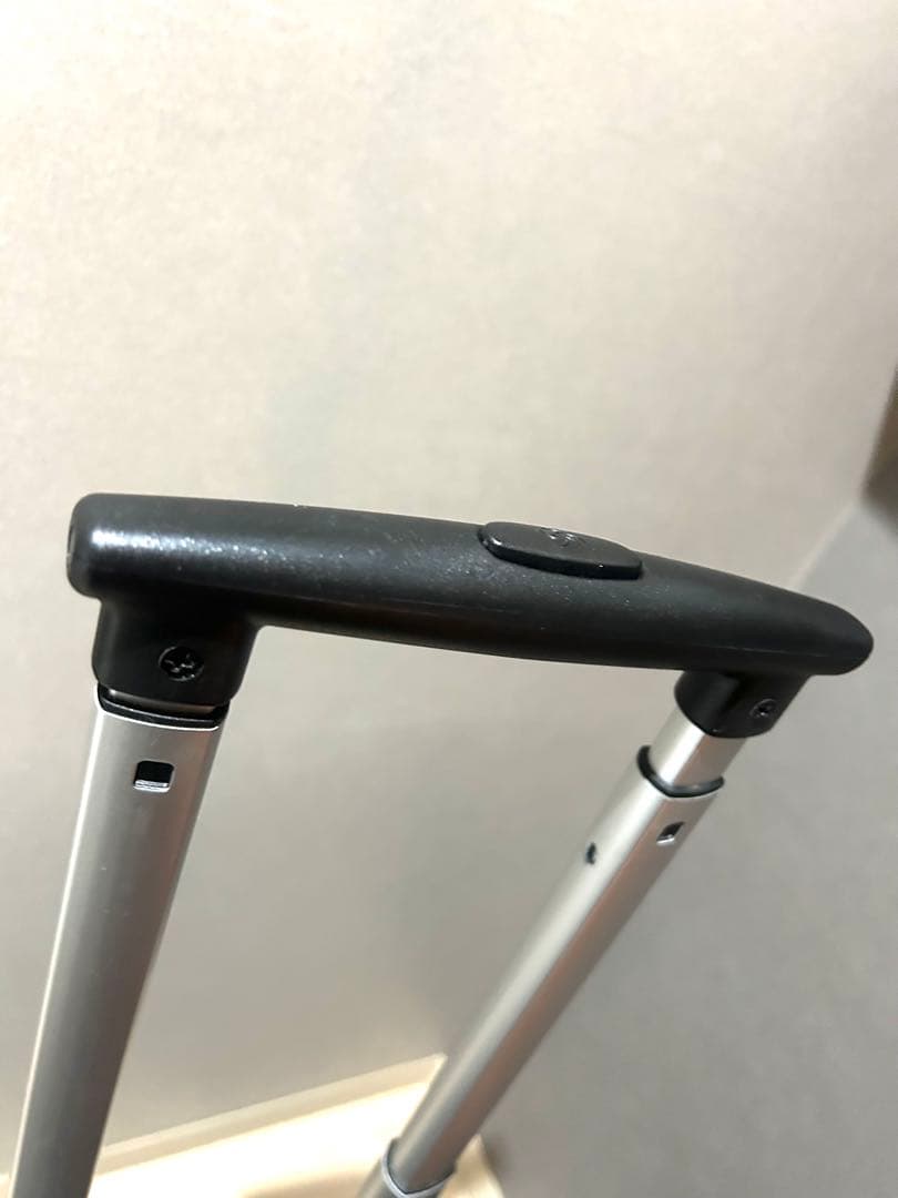 極美品サムソナイトキャリーバッグビジネススーツケース機内持ち込み可