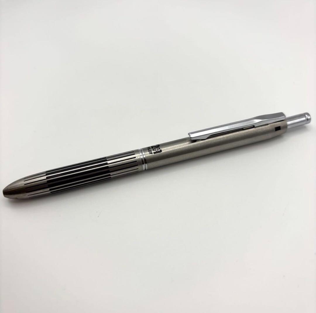 廃番】前期 パイロット2+1 振り子式 蝕刻 ボールペン 廃盤 - メルカリ