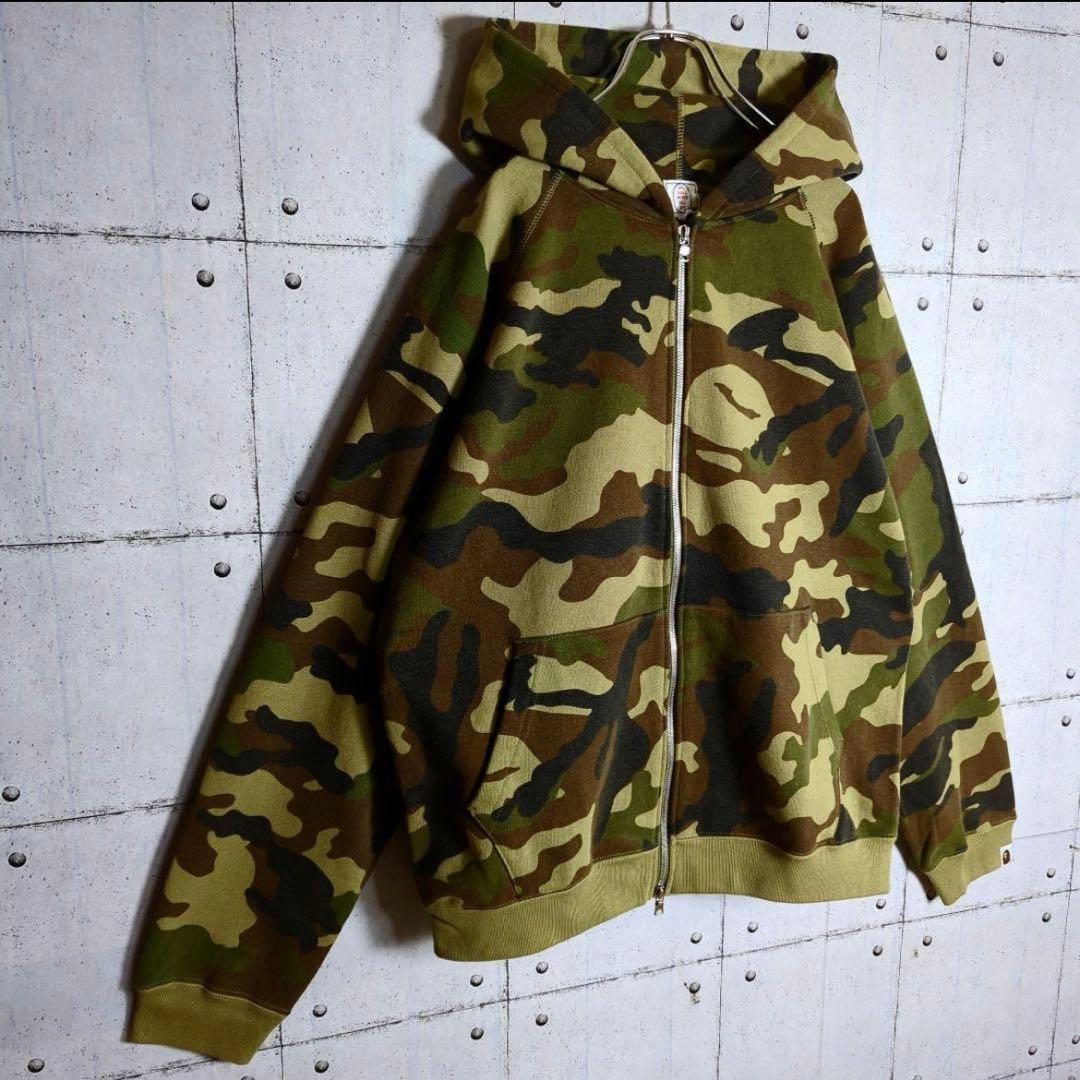 a bathing ape 迷彩パーカー