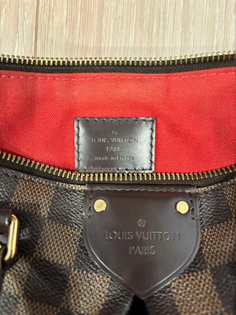 ルイ・ヴィトンハンドバック