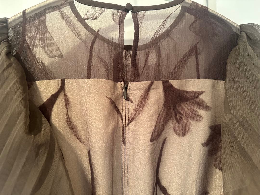 LERURE リルアー Circurar sleeve flower dress