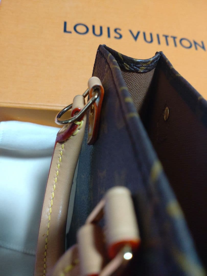 【最終お値下げ】 LOUIS VUITTON プティットサックプラ ショルダー