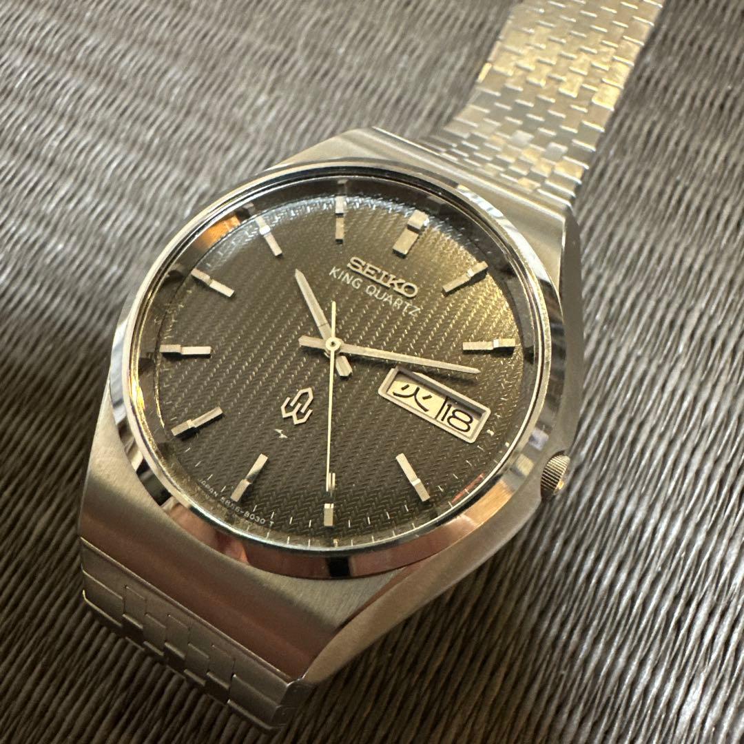 ア*イ様 SEIKO キングクォーツ 腕時計 5856 5855-8000極美品