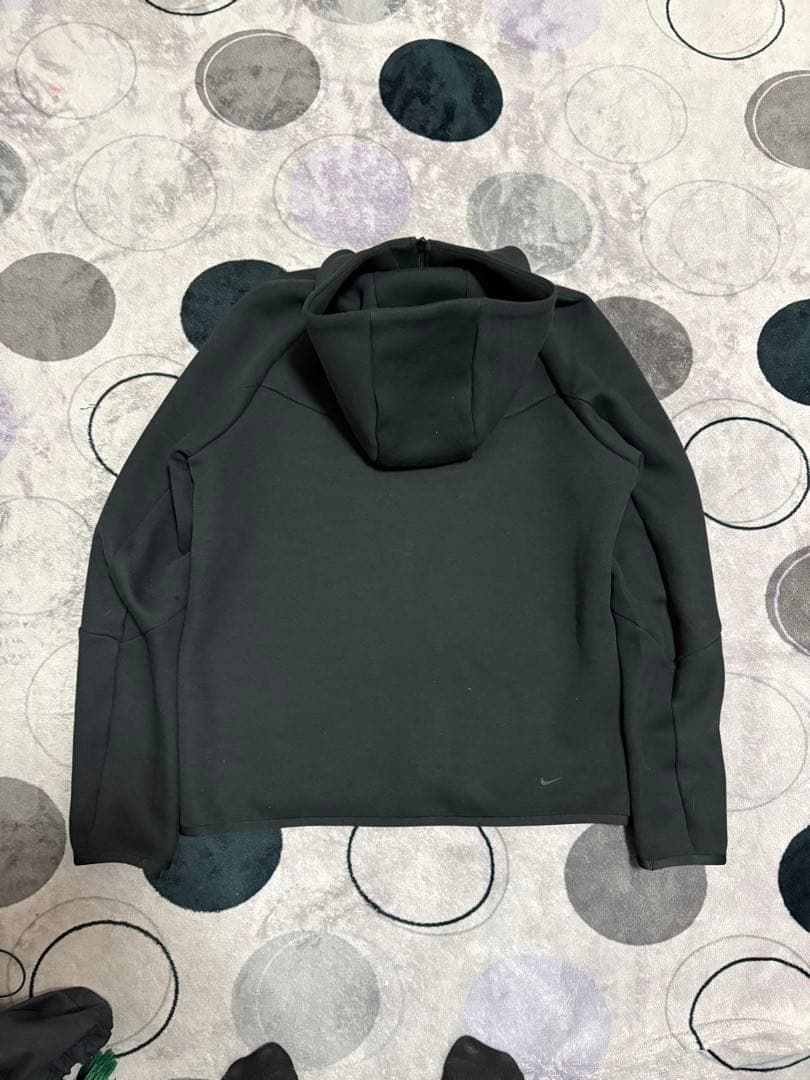 NIKEテックフリース ブラック Mサイズ