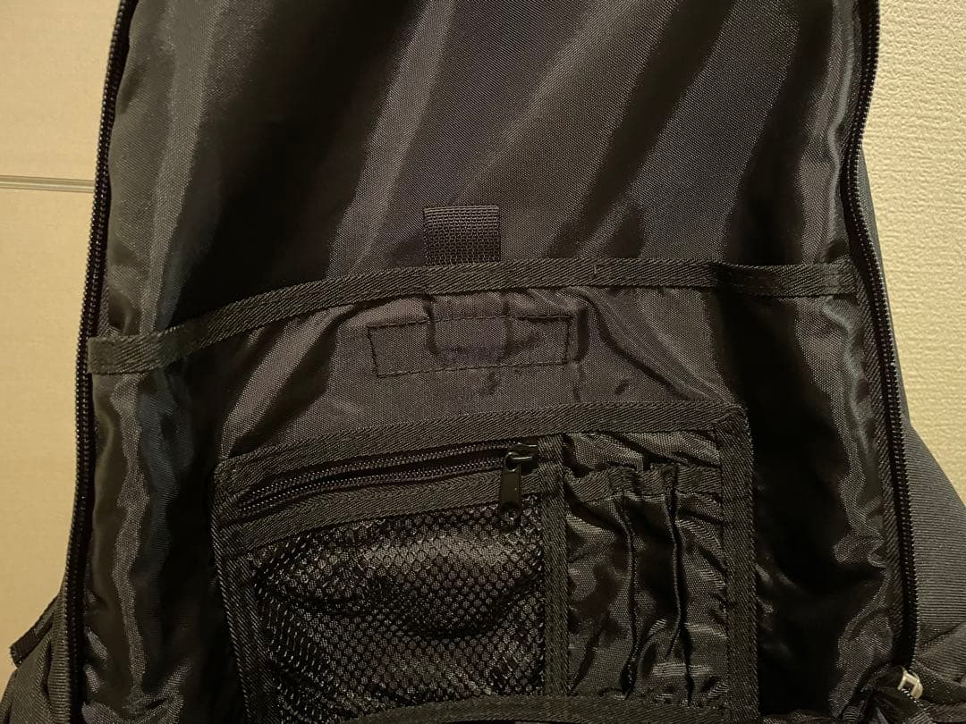 stussy リュック　美品　ブラック