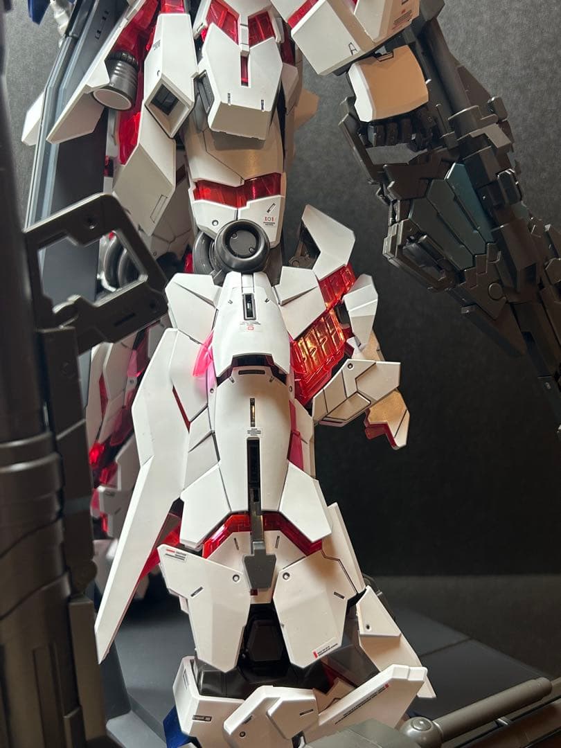 PG 1/60 ユニコーンガンダム　完成品　ジャンク
